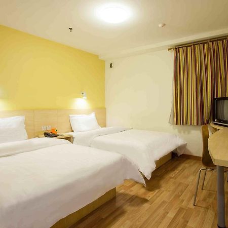 7Days Inn Nanjing Xinjiekou Shanghai Road Subway Station Εξωτερικό φωτογραφία