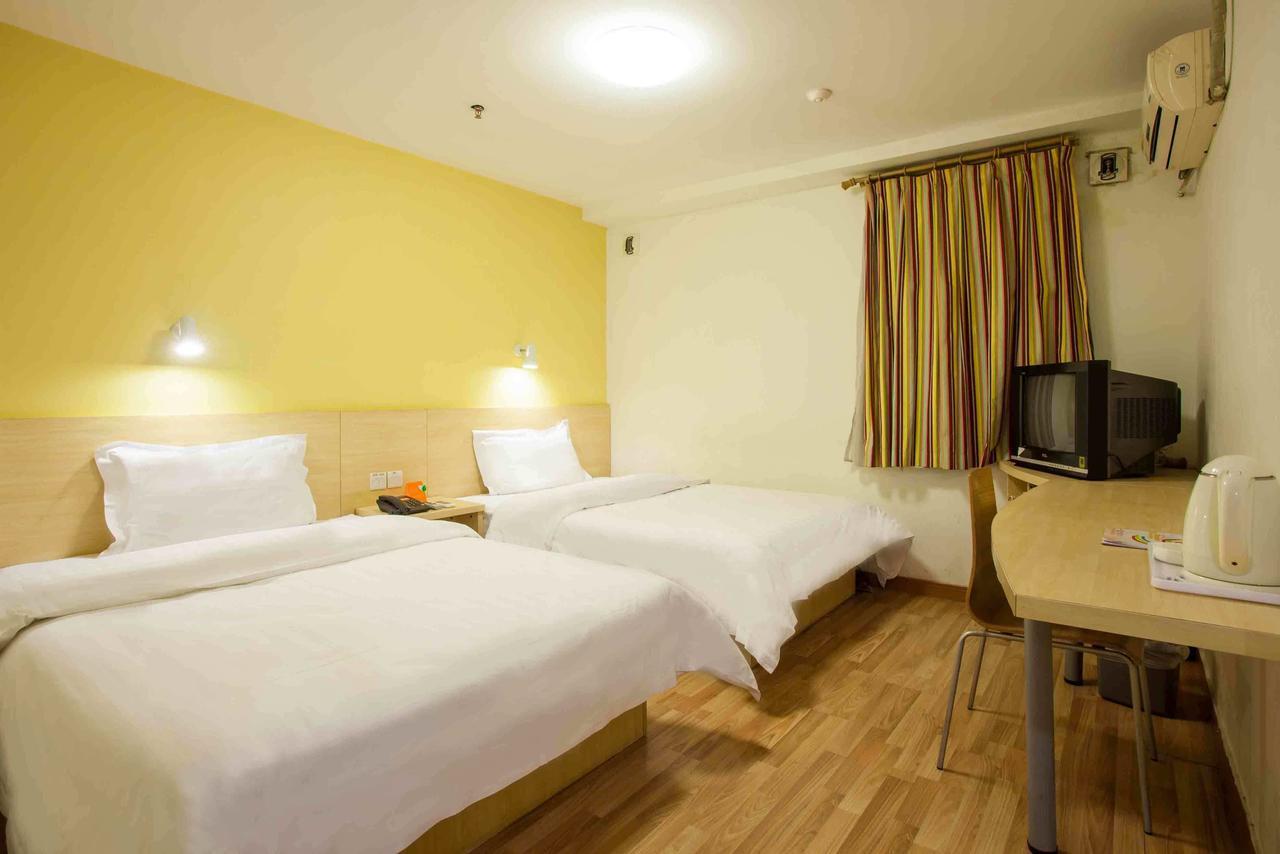 7Days Inn Nanjing Xinjiekou Shanghai Road Subway Station Εξωτερικό φωτογραφία