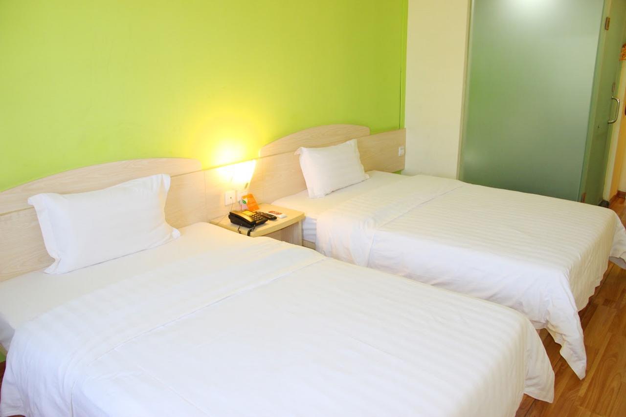 7Days Inn Nanjing Xinjiekou Shanghai Road Subway Station Εξωτερικό φωτογραφία